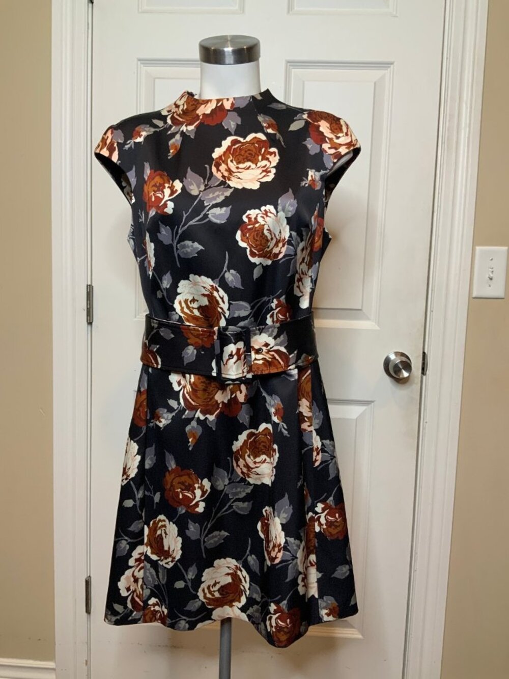 Theory Dark Navy Floral Mod Belt Dress, Size 12